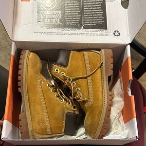 Timberland Classic Brown Boots